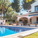 Noa Noa Villa