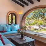 Noa Noa Villa